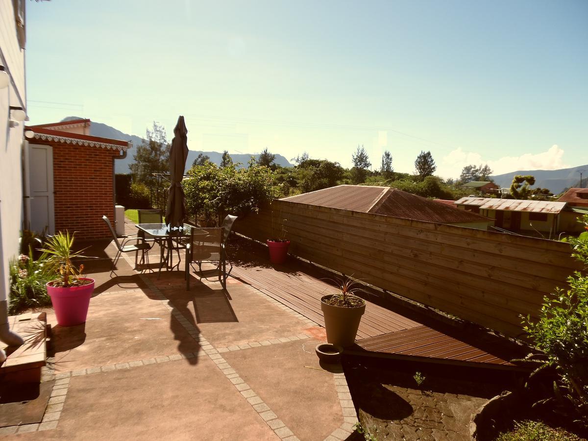 Le Cimendef Bed and Breakfast Salazie Εξωτερικό φωτογραφία